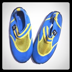 Triangle Kids Water Shoes Sky Blue Yellow Size 2